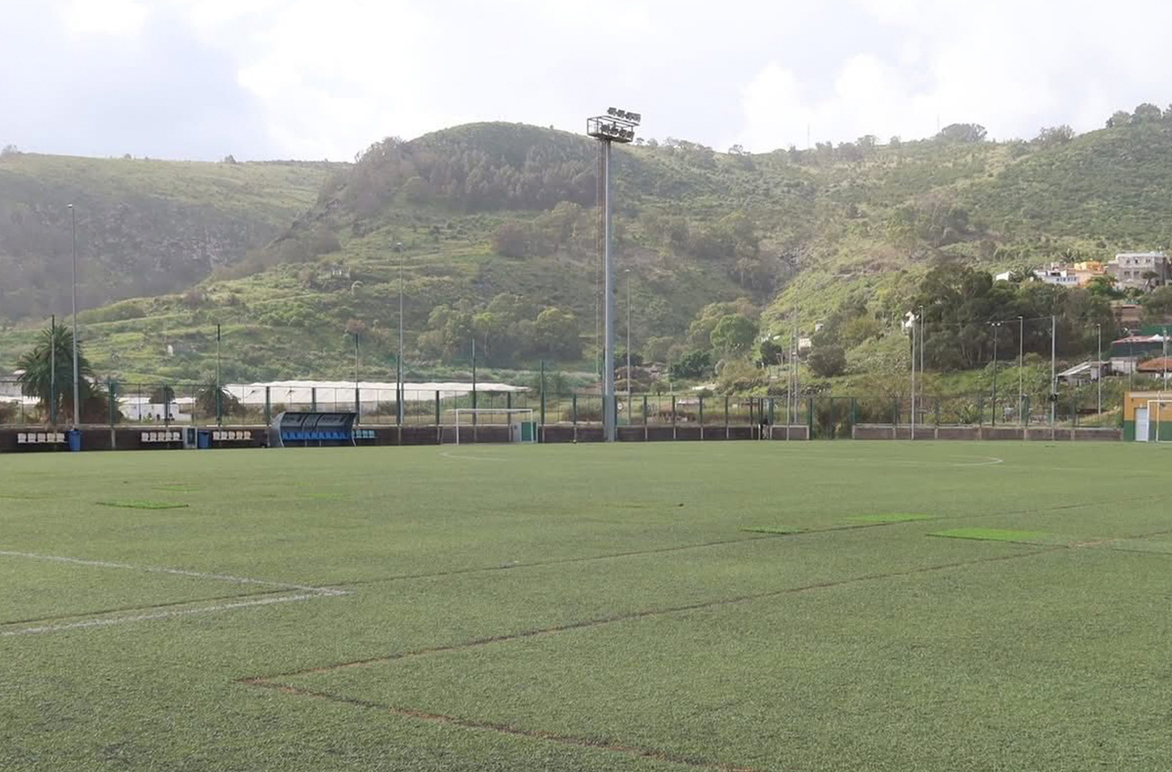Campo de fútbol Elías Rizkallal en Arucas Gran Canaria